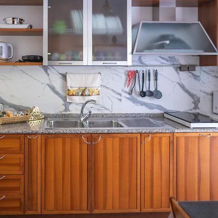B&B Apartment 1970 เลาริอาอินเฟริออเร ภายนอก รูปภาพ