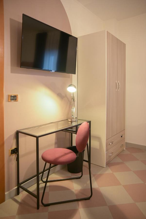 B&B Apartment 1970 เลาริอาอินเฟริออเร ภายนอก รูปภาพ